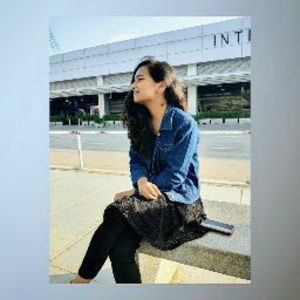 Meet your Posher, Laukya